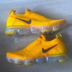Women’s Nike Vapormax FK MOC 2 in sze US 8 (Eu 39)